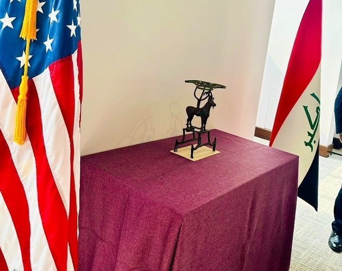 السفارة العراقية في واشنطن تعلن استعادة تمثال الوعل