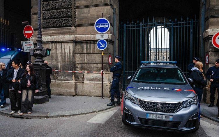 فرنسا تبحث عن لصوص سرقوا حلي "لا تقدّر بثمن" من متحف اللوفر