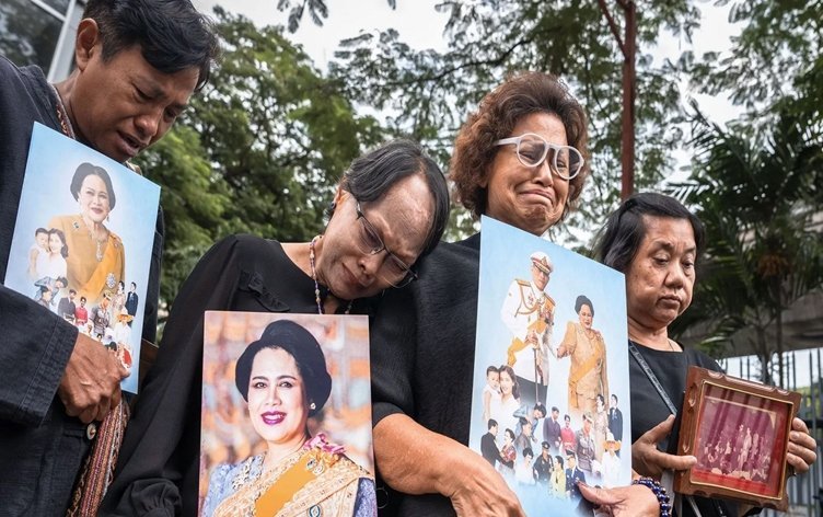 وفاة ملكة تايلاند الأم سيريكيت عن عمر 93 عاما