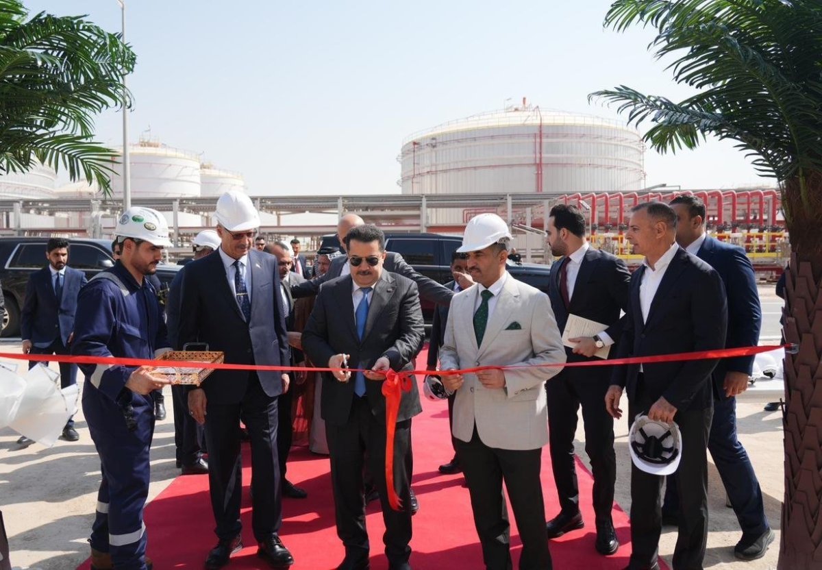 رئيس الوزراء يفتتح وحدة التكسير في مصفى الشعيبة