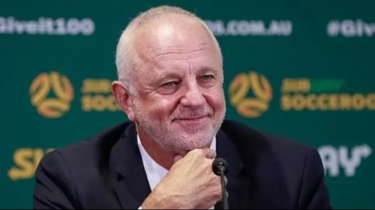 مدرب منتخبنا الوطني: قدمنا أداءً جيداً أمام الإمارات ونتطلع لحسم التأهل في البصرة